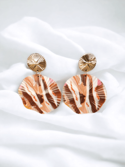Little Shell Stud Earrings - Polished Gold Vermeil – Dandelion Jewelry
